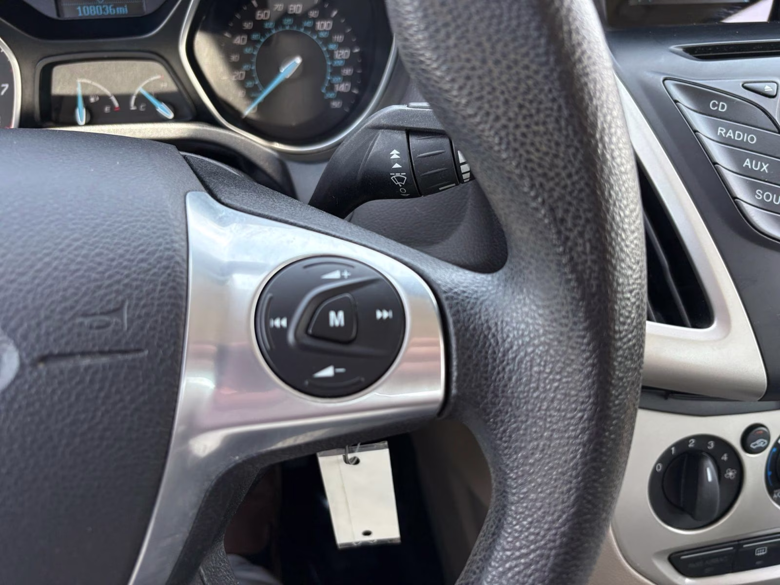 2012 Sterling Gray Metallic Ford Focus SE FWD Sedan