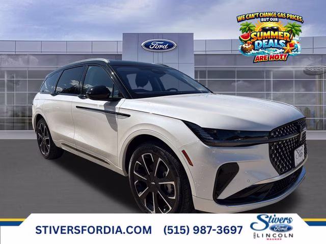 2026 Lincoln Nautilus Reserve AWD's photo