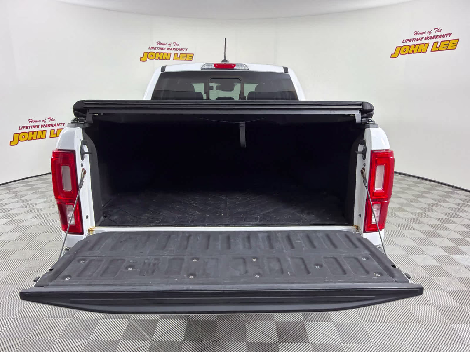 2021 Oxford White Ford Ranger LARIAT RWD Truck