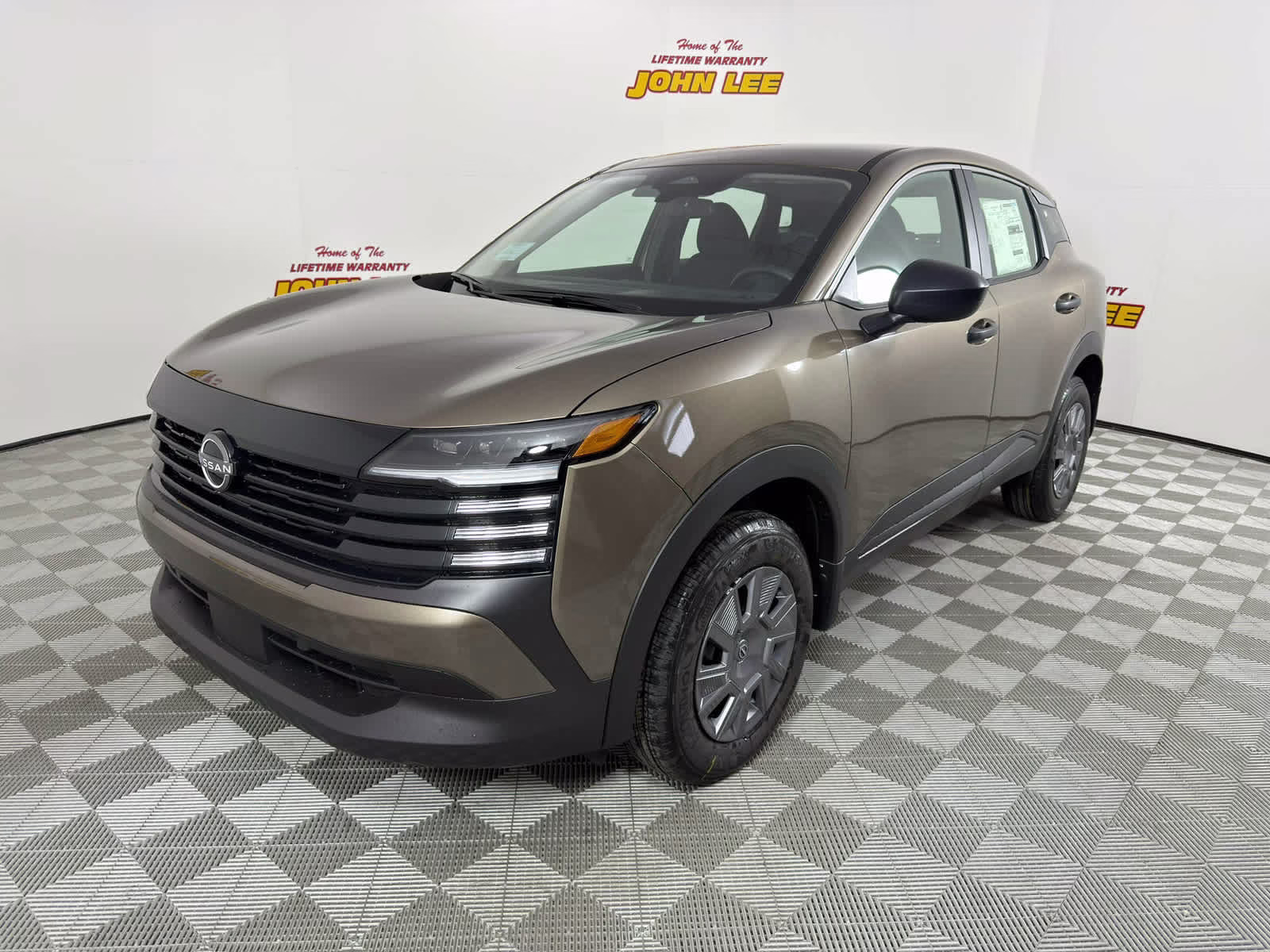 2026 Nissan Kicks 2.0 S's photo