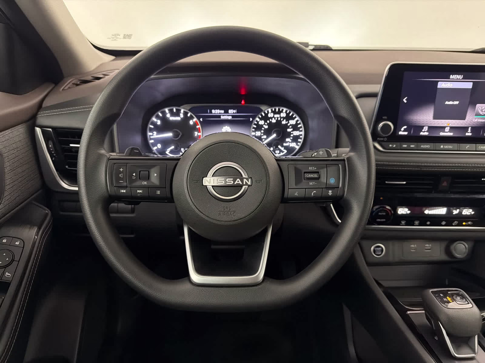 2022 Gun Metallic Nissan Rogue SV FWD SUV