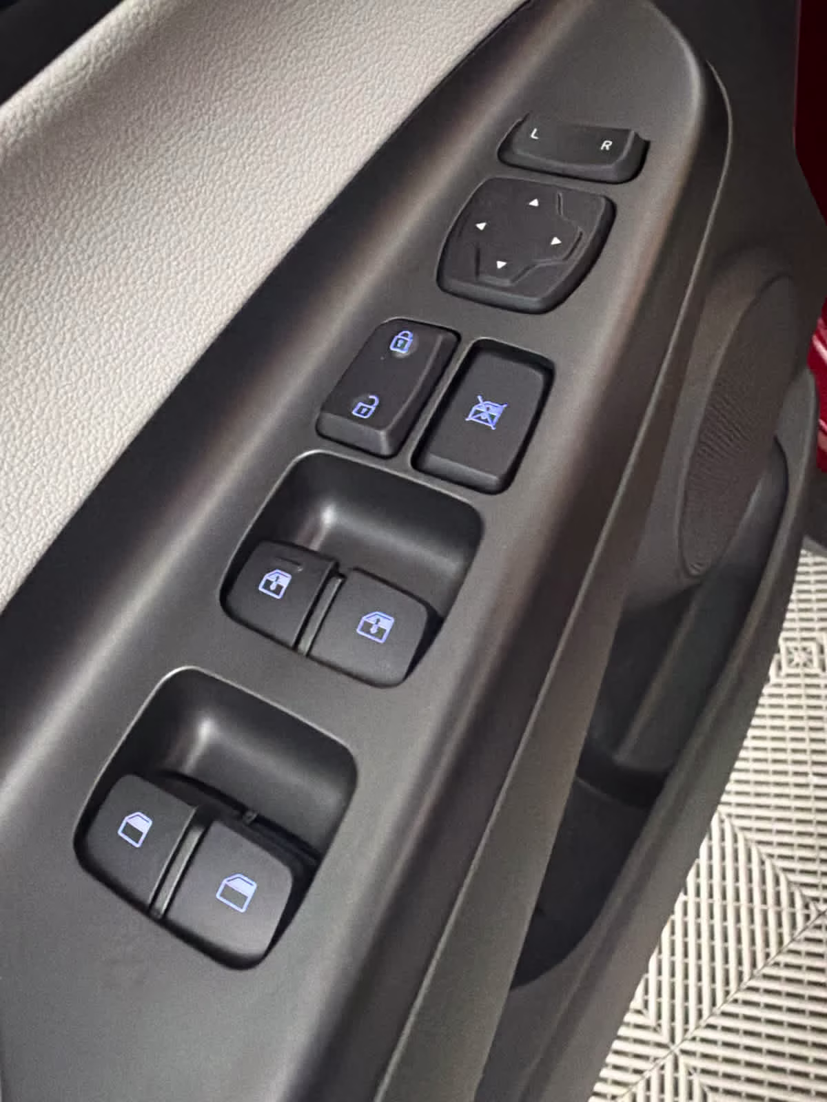 2023 Ultimate Red Hyundai Kona SEL FWD SUV