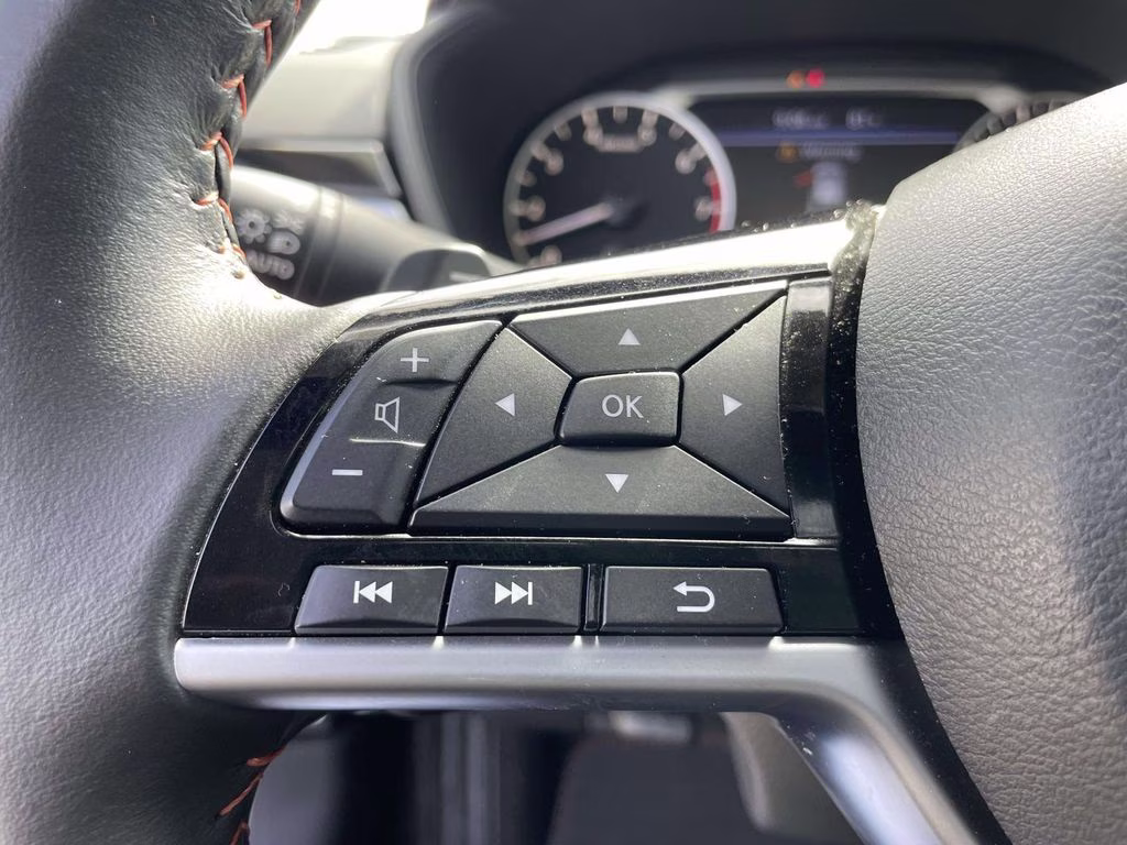 2024 Gray Sky Pearl Nissan Altima 2.5 SR AWD Sedan