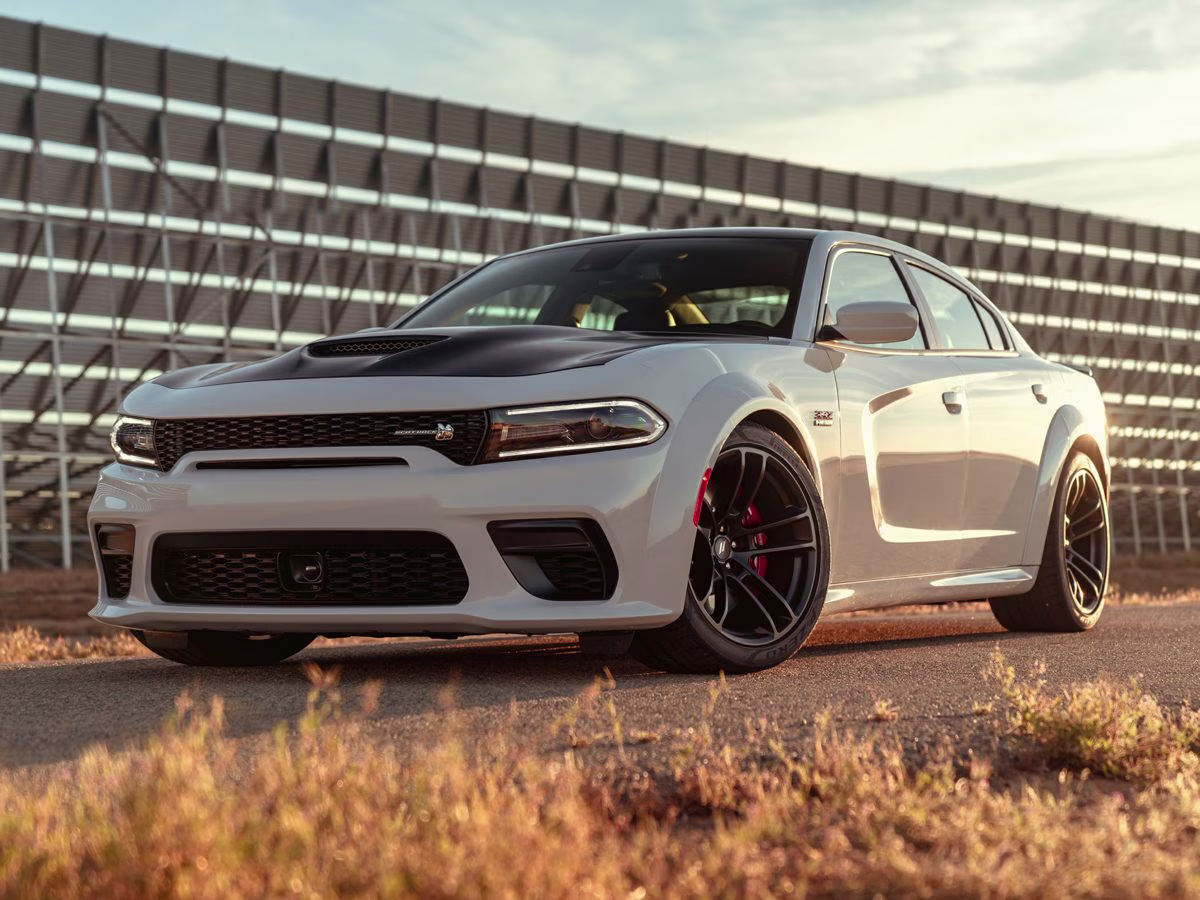 2022 Octane Red Pearlcoat Dodge Charger R/T Scat Pack RWD Sedan