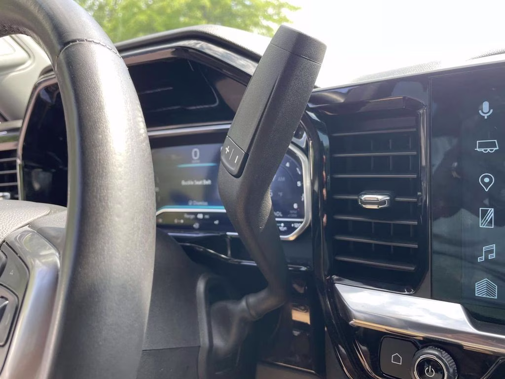 2022 Glacier Blue Metallic Chevrolet Silverado 1500 LT 4X4 Truck