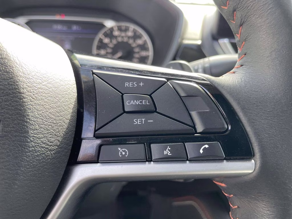 2024 Gray Sky Pearl Nissan Altima 2.5 SR AWD Sedan