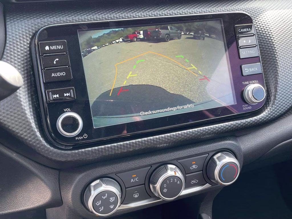 2023 Aspen White/Super Black Nissan Kicks SV FWD SUV