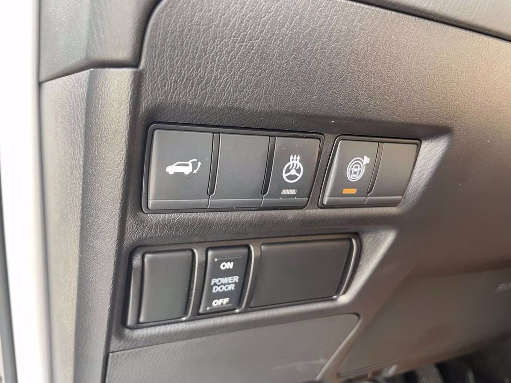 2023 Gun Metallic Nissan Armada Platinum 4X4 SUV