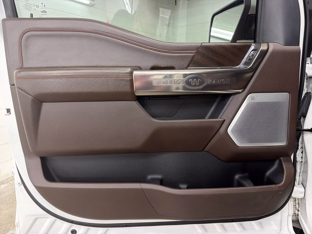 2021 Star White Metallic Tri-Coat Ford F-150 King Ranch 4X4 Truck