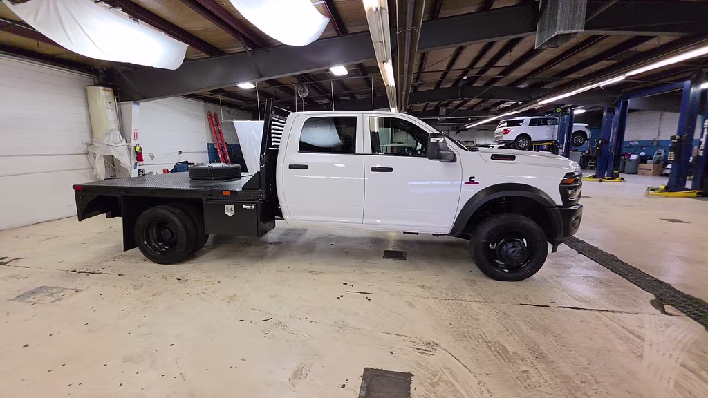 2026 Bright White Clearcoat Ram 5500HD Tradesman 4X4 Truck
