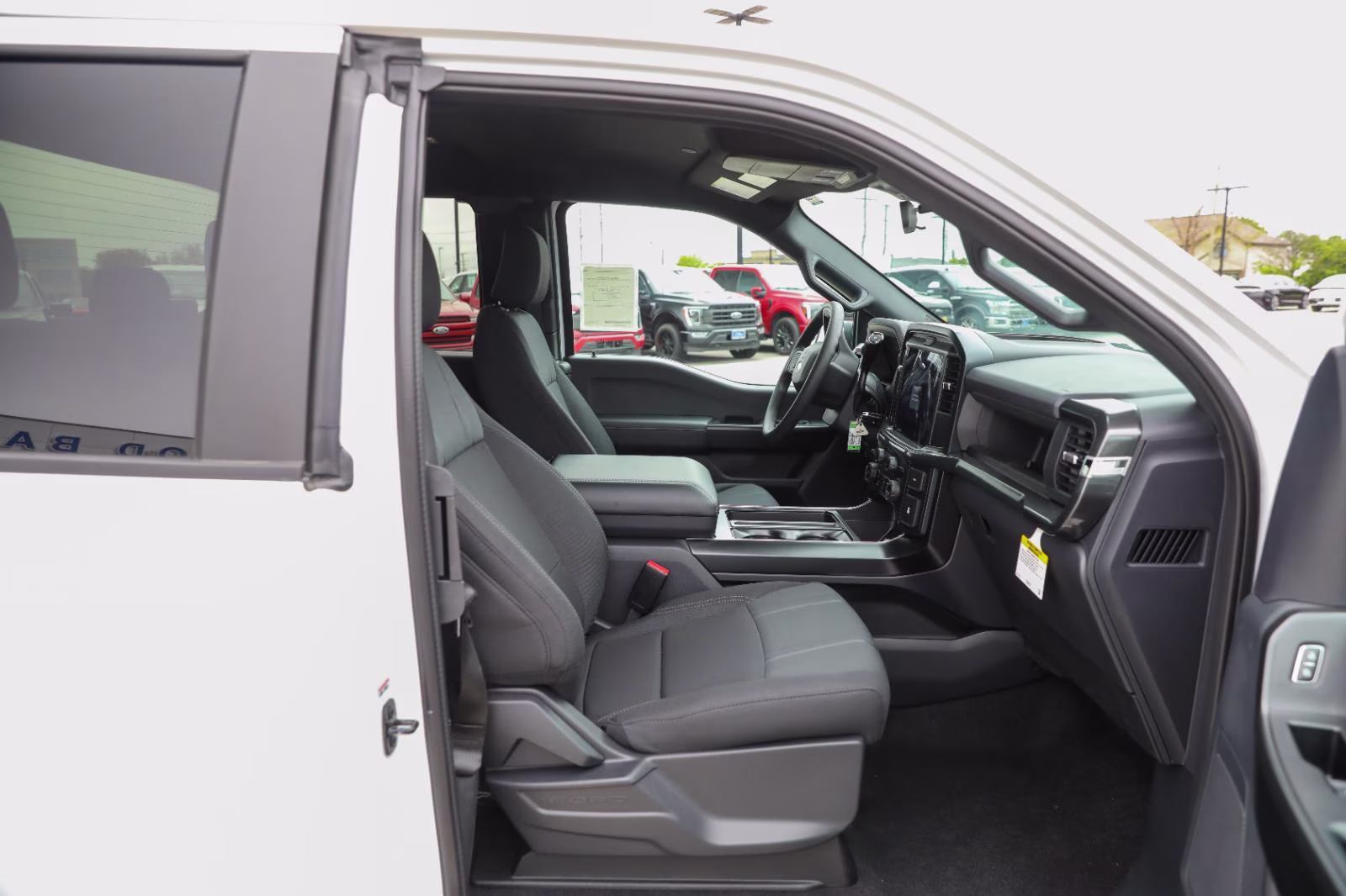 2026 Oxford White Ford F-150 STX 4X4 Truck