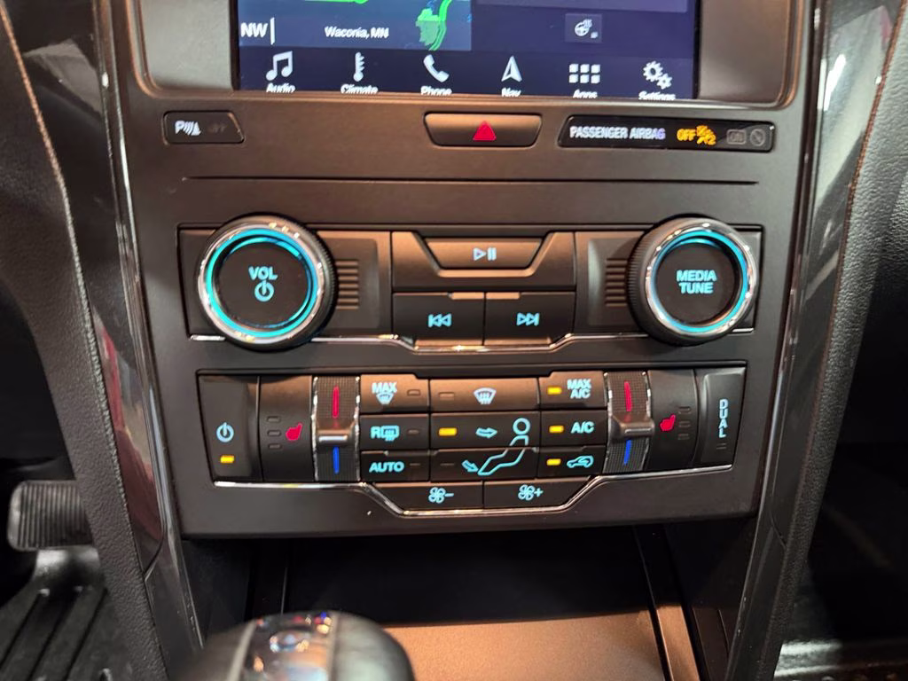 2019 Blue Metallic Ford Explorer XLT Sport Appearance w/Tow Pkg 4X4 SUV