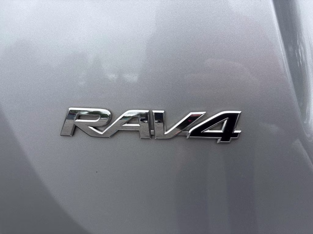 2017 Silver Sky Metallic Toyota RAV4 LE AWD SUV