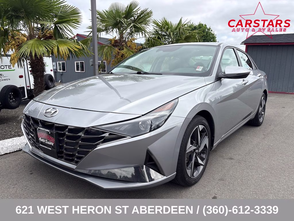 2022 Shimmering Silver Pearl Hyundai Elantra SEL FWD Sedan