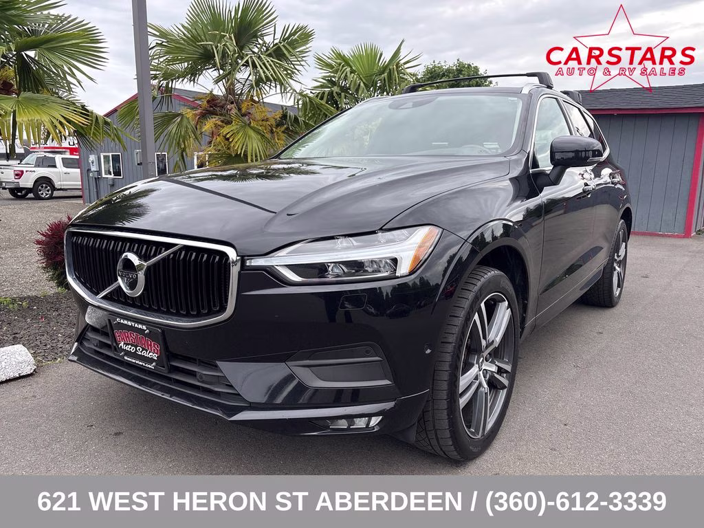 2018 Onyx Black Metallic Volvo XC60 T6 Momentum AWD SUV