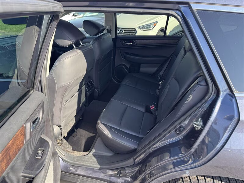 2017 Twilight Blue Metallic Subaru Outback 3.6R Limited AWD Crossover
