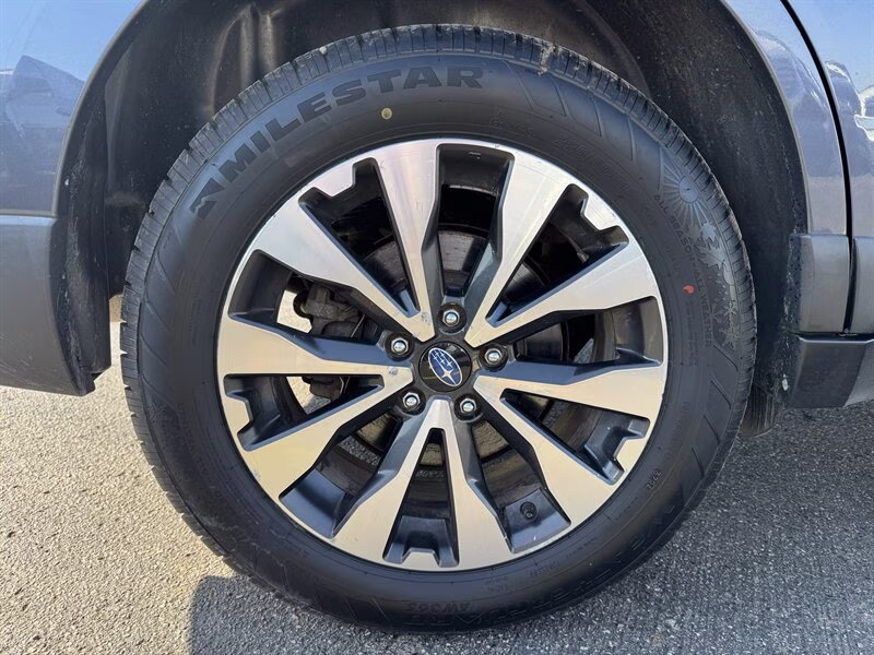 2017 Twilight Blue Metallic Subaru Outback 3.6R Limited AWD Crossover