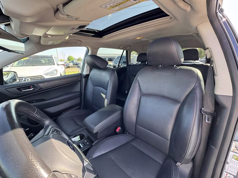 2017 Twilight Blue Metallic Subaru Outback 3.6R Limited AWD Crossover