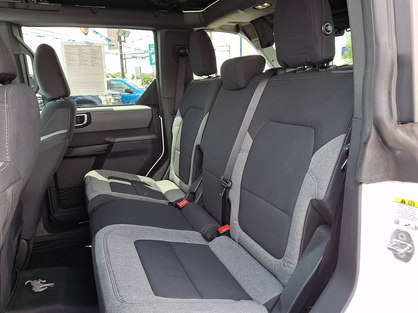 2023 Oxford White - YZ Ford Bronco Big Bend 4X4
