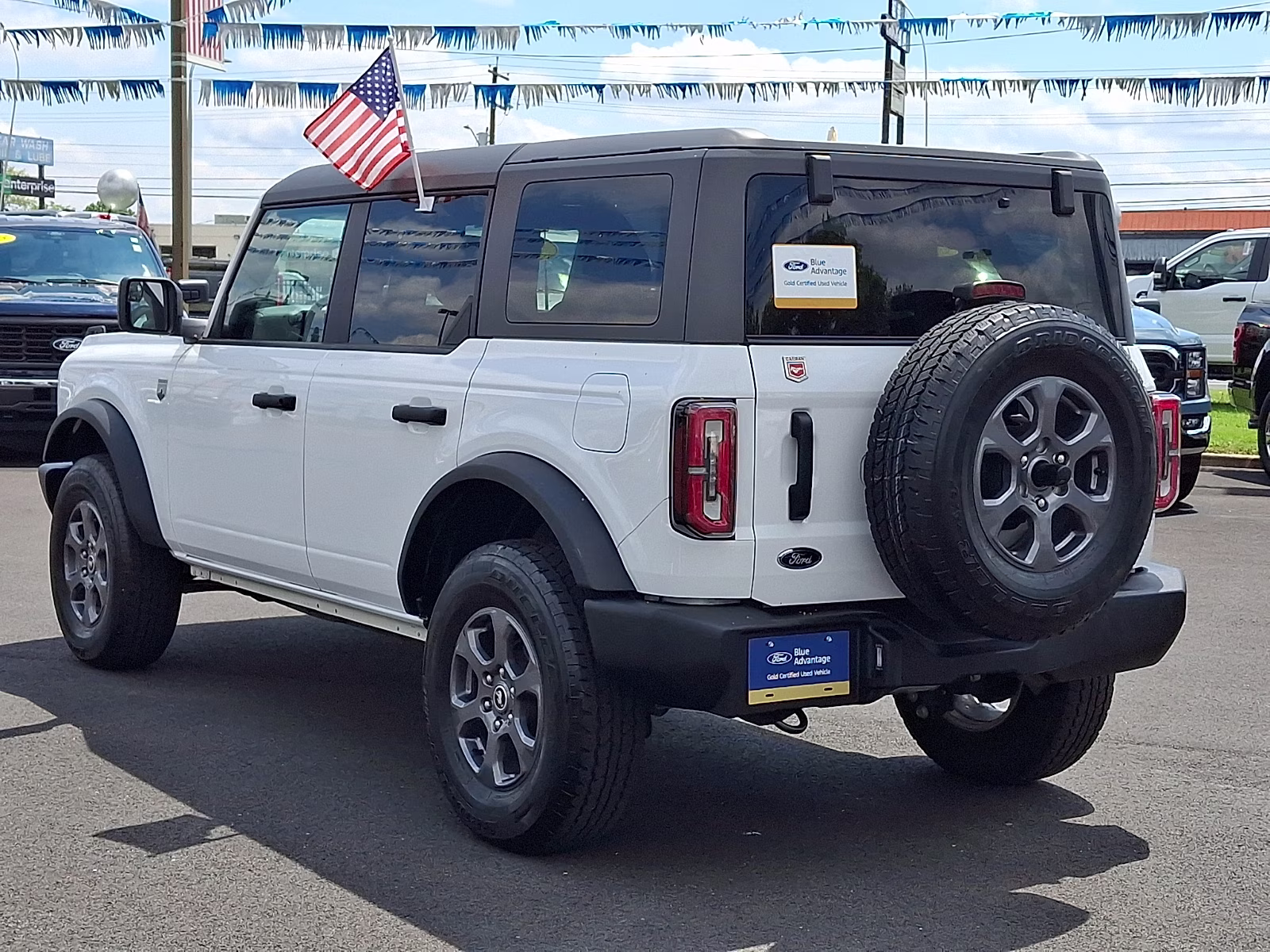 2023 Oxford White - YZ Ford Bronco Big Bend 4X4