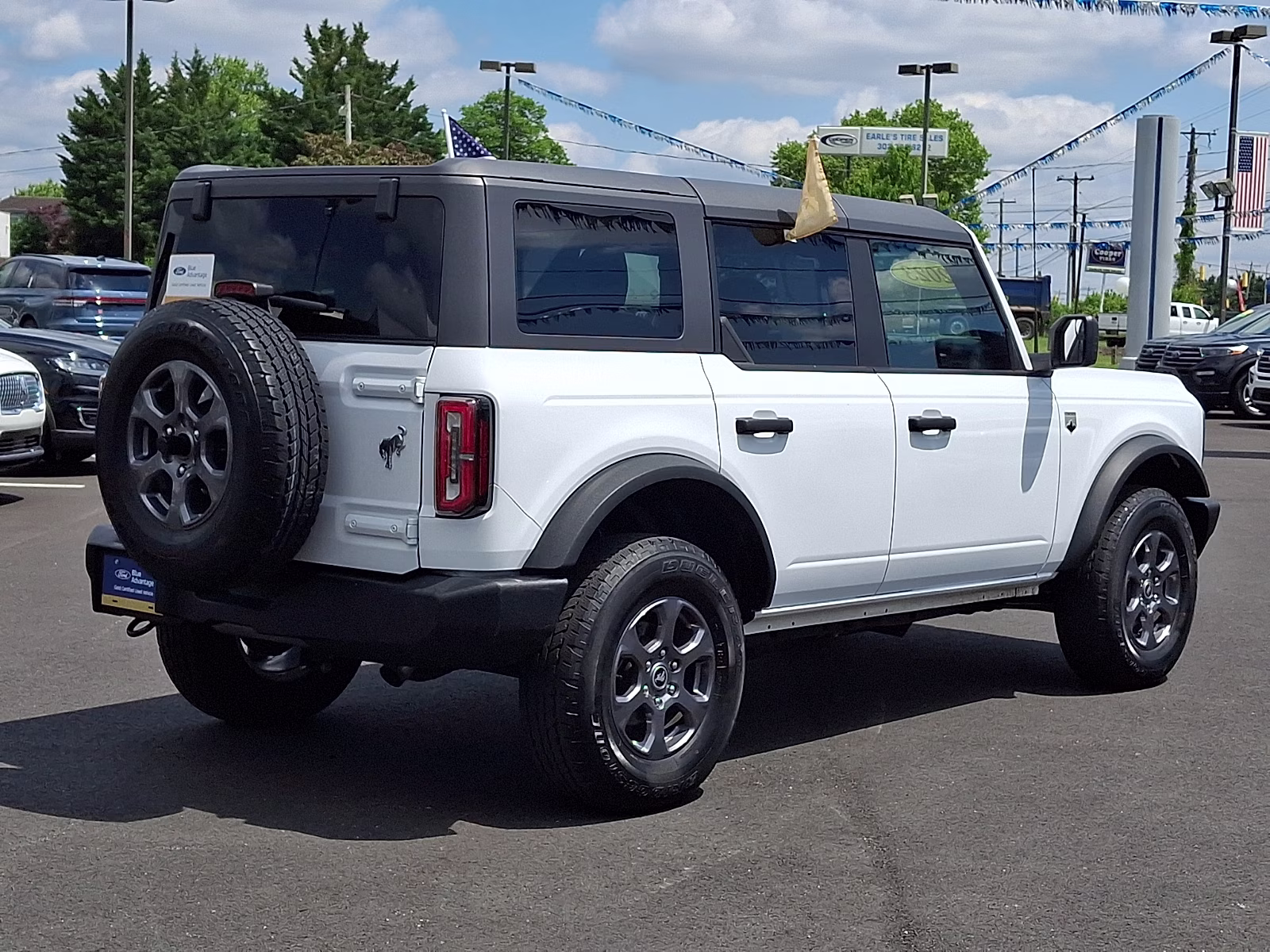 2023 Oxford White - YZ Ford Bronco Big Bend 4X4