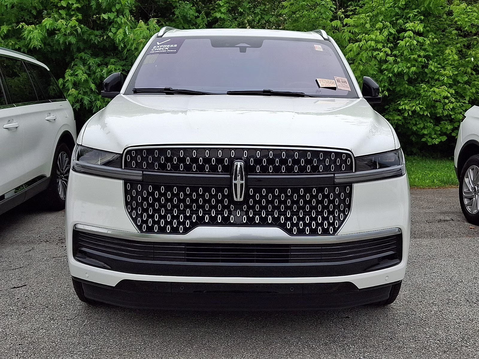 2025 Pristine White Metallic Tri-Coat - AZ Lincoln Navigator Reserve 4X4