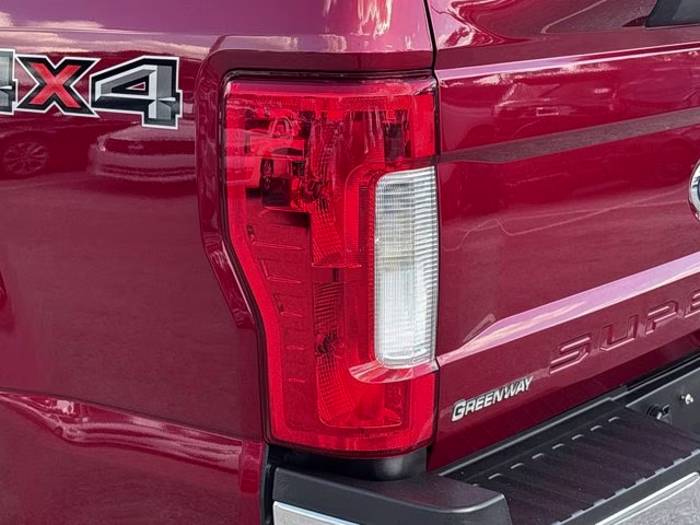 2018 Ruby Red Metallic Ford Super Duty F-250 SRW Lariat 4X4 Truck