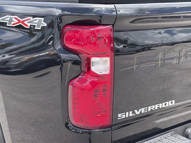 2021 Black Chevrolet Silverado 2500HD LT 4X4 Truck