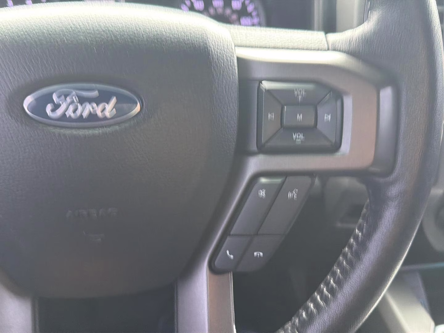 2020 Iconic Silver Ford Expedition XLT 4X4 SUV