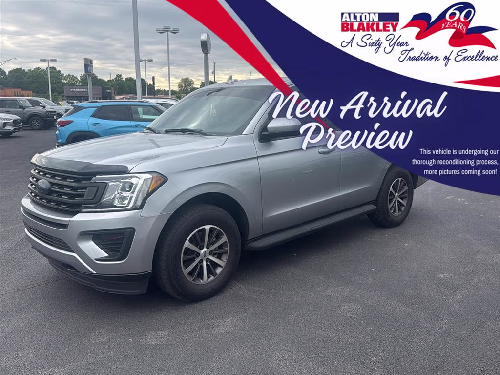 2020 Iconic Silver Ford Expedition XLT 4X4 SUV