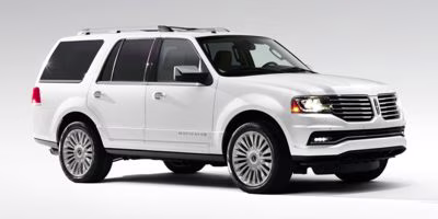 2016 White Platinum Metallic Tri-Coat Lincoln Navigator Select 4X4 SUV