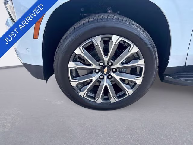 2026 Polar White Tricoat Chevrolet Suburban High Country 4X4 SUV
