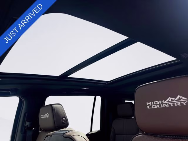 2026 Polar White Tricoat Chevrolet Suburban High Country 4X4 SUV