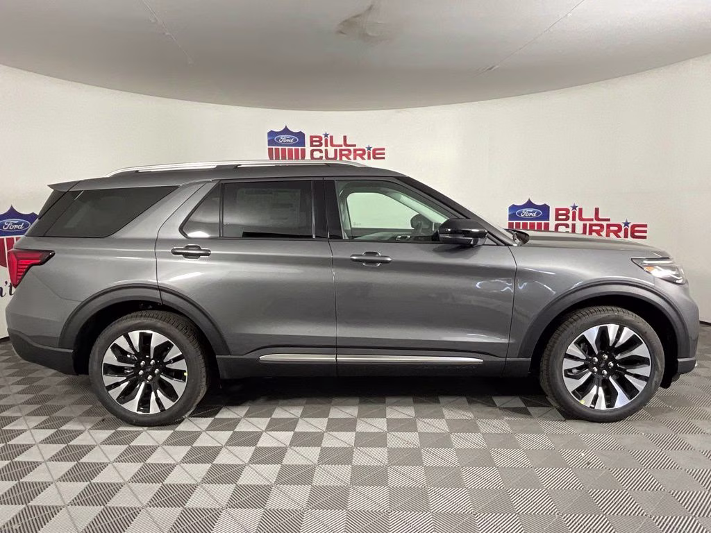 2026 Gray Metallic Ford Explorer Platinum 4X4 SUV