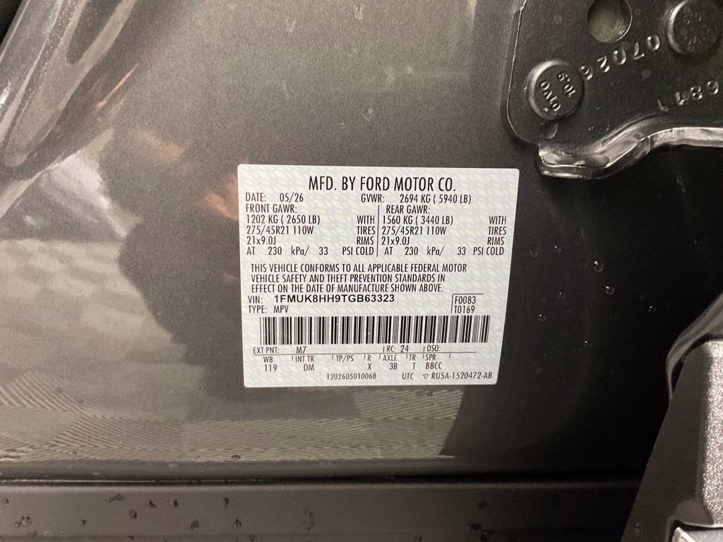 2026 Gray Metallic Ford Explorer Platinum 4X4 SUV