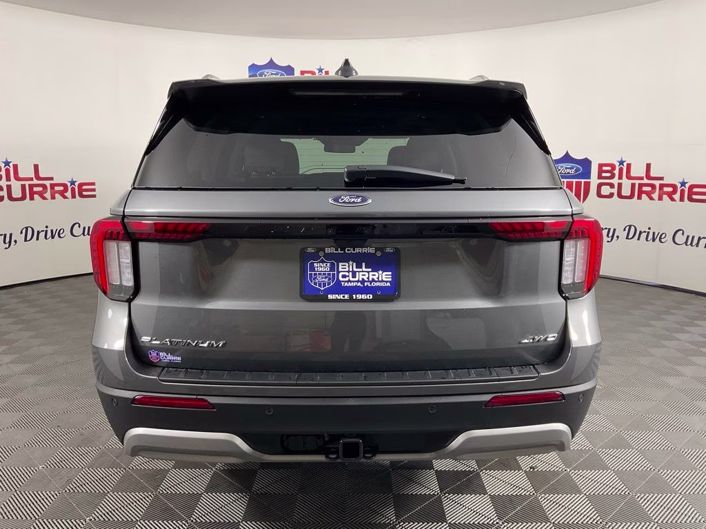 2026 Gray Metallic Ford Explorer Platinum 4X4 SUV