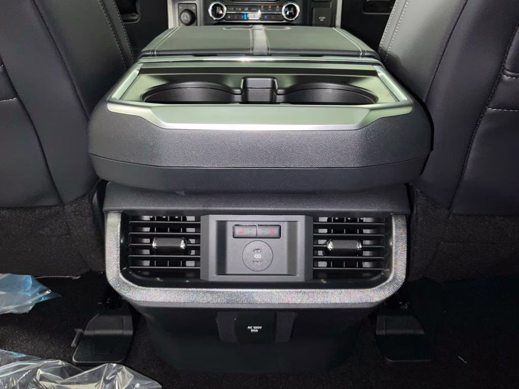 2026 White Ford F-150 Platinum 4X4 Truck
