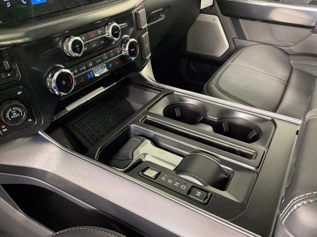 2026 White Ford F-150 Platinum 4X4 Truck