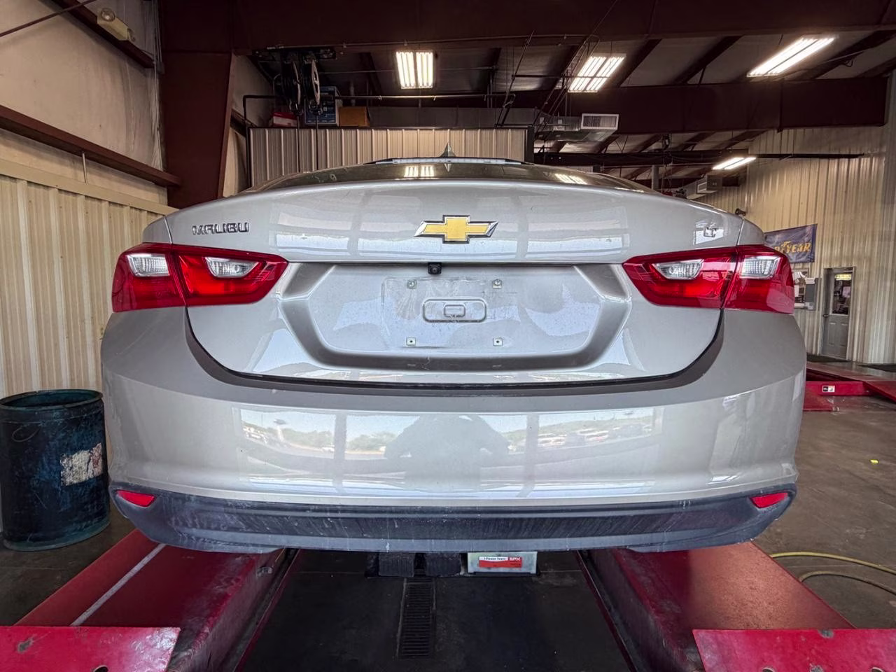 2023 GRAY Chevrolet Malibu LT 1LT FWD Sedan