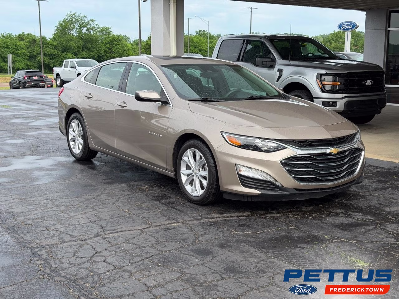 2023 Sterling Gray Metallic Chevrolet Malibu LT 1LT FWD Sedan
