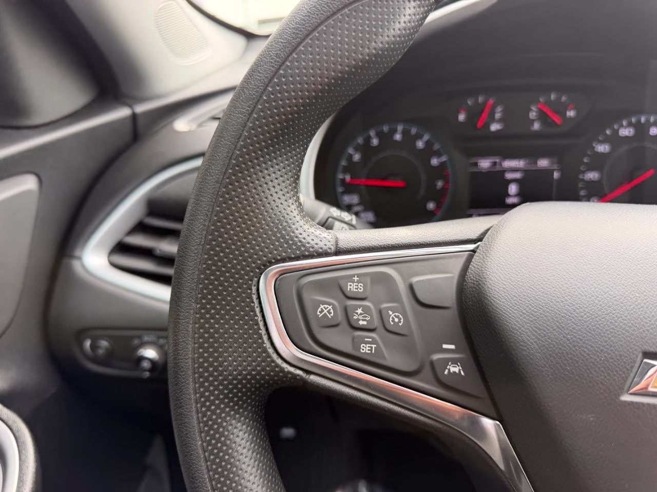 2023 Sterling Gray Metallic Chevrolet Malibu LT 1LT FWD Sedan