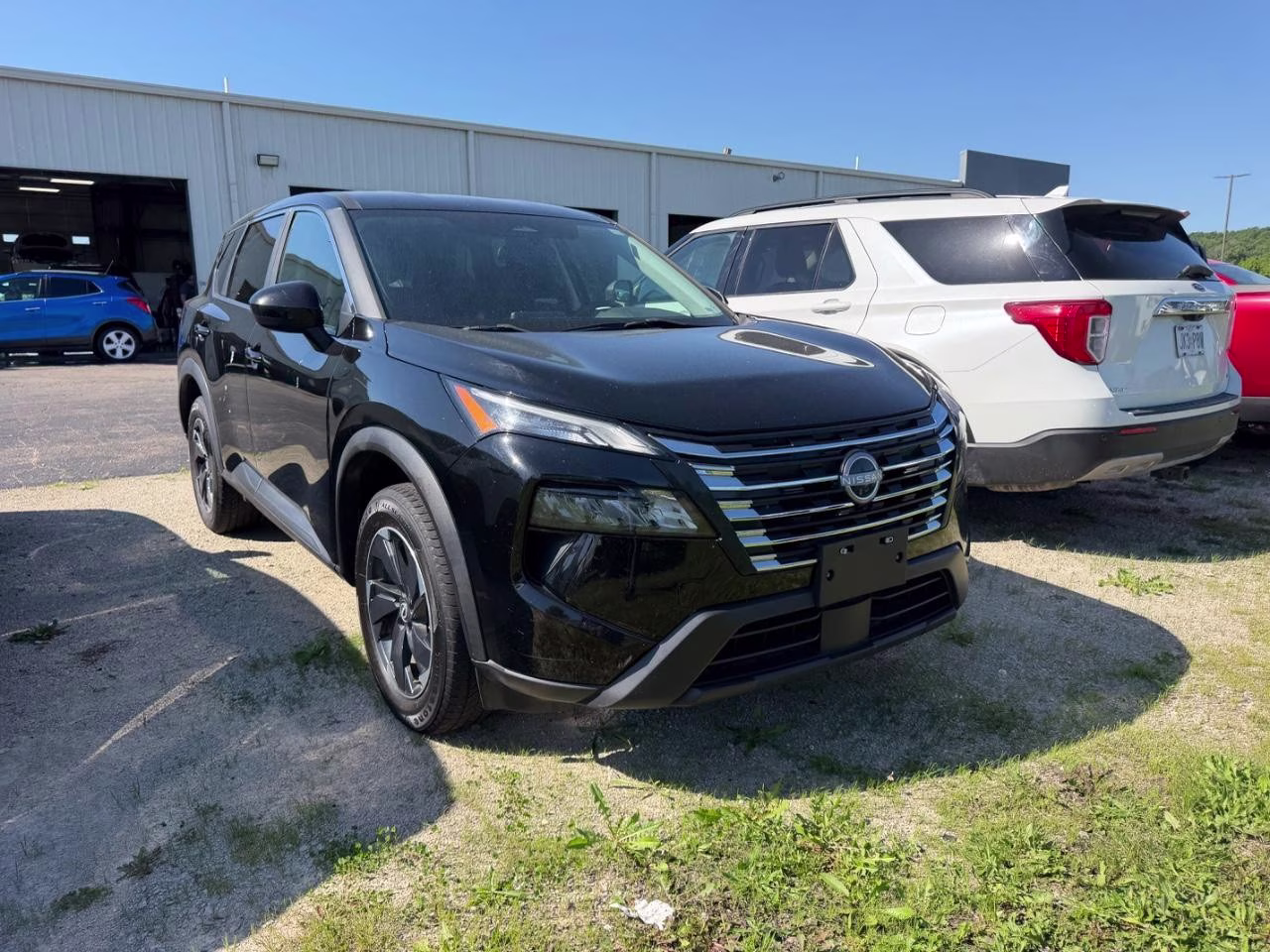 2024 BLACK Nissan Rogue SV AWD SUV