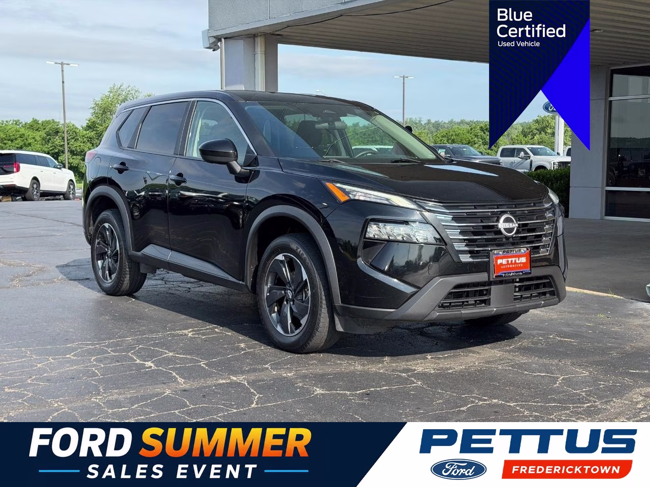2024 Super Black Nissan Rogue SV AWD SUV