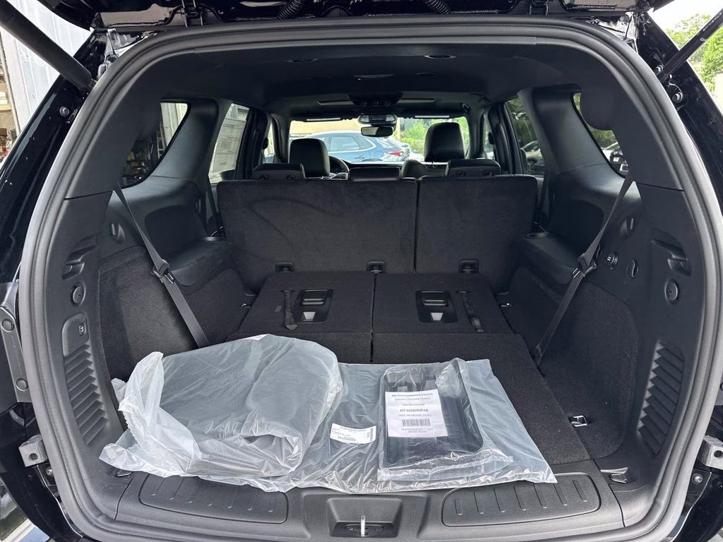 2026 DB Black Crystal Clearcoat Dodge Durango GT Plus HEMI V8 AWD SUV