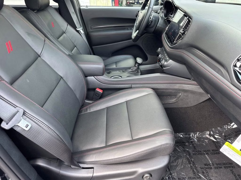 2026 DB Black Crystal Clearcoat Dodge Durango GT Plus HEMI V8 AWD SUV