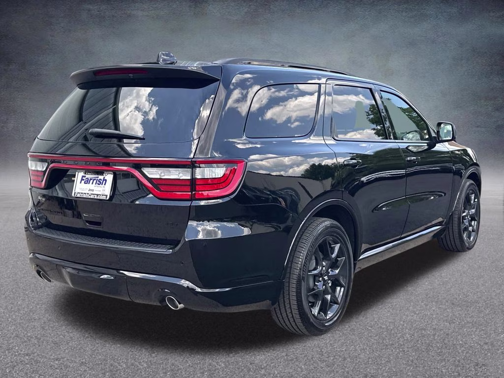 2026 DB Black Crystal Clearcoat Dodge Durango GT Plus HEMI V8 AWD SUV