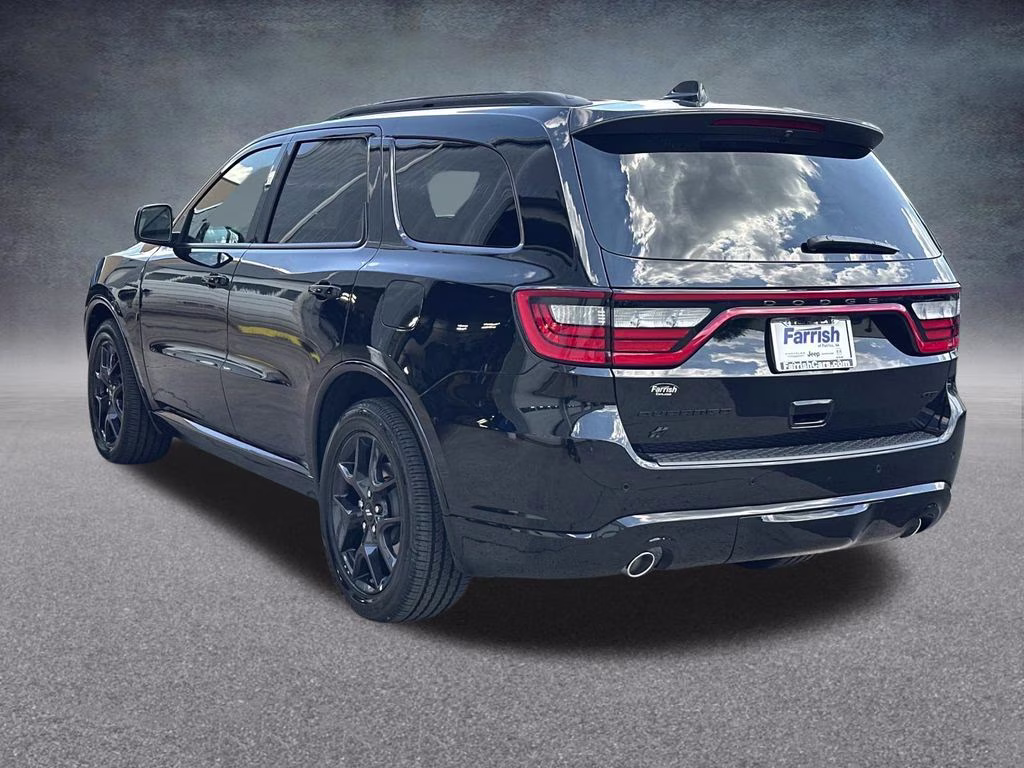 2026 DB Black Crystal Clearcoat Dodge Durango GT Plus HEMI V8 AWD SUV