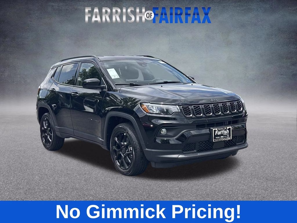 2026 Diamond Black Crystal Pearlcoat Jeep Compass Latitude 4X4 SUV
