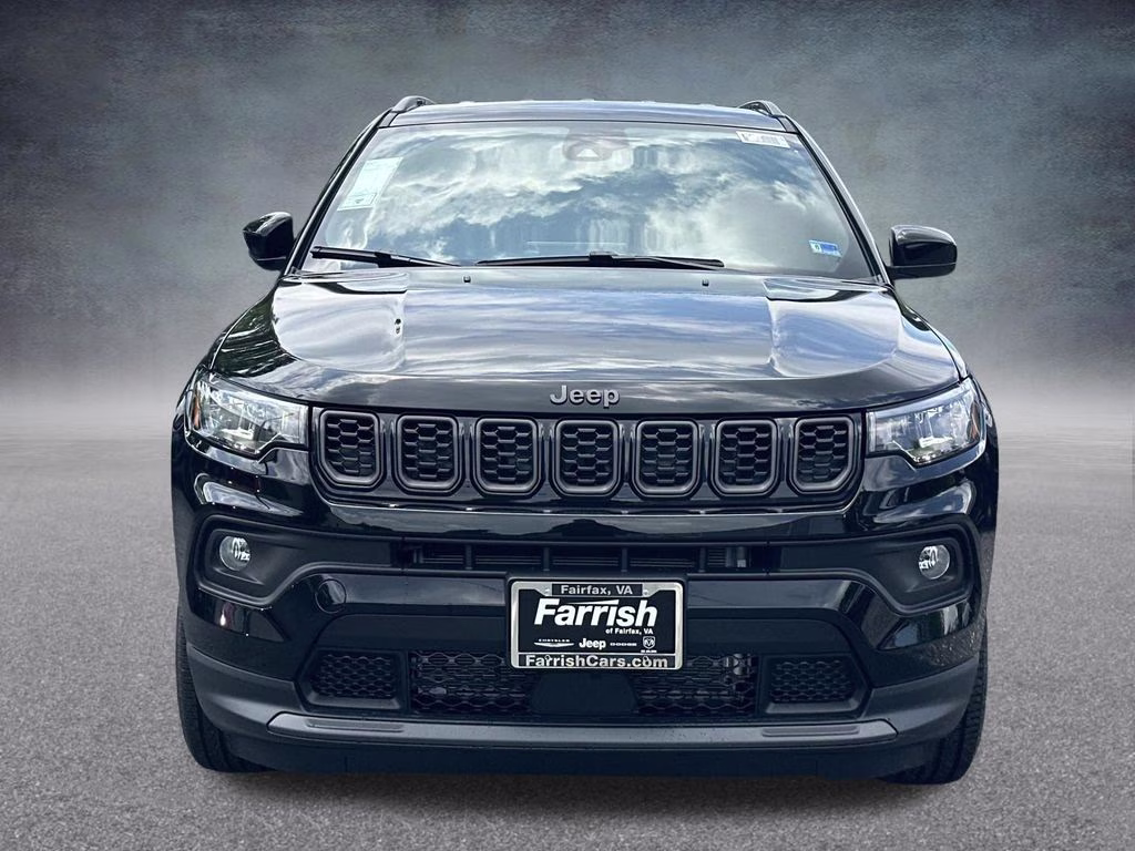 2026 Diamond Black Crystal Pearlcoat Jeep Compass Latitude 4X4 SUV