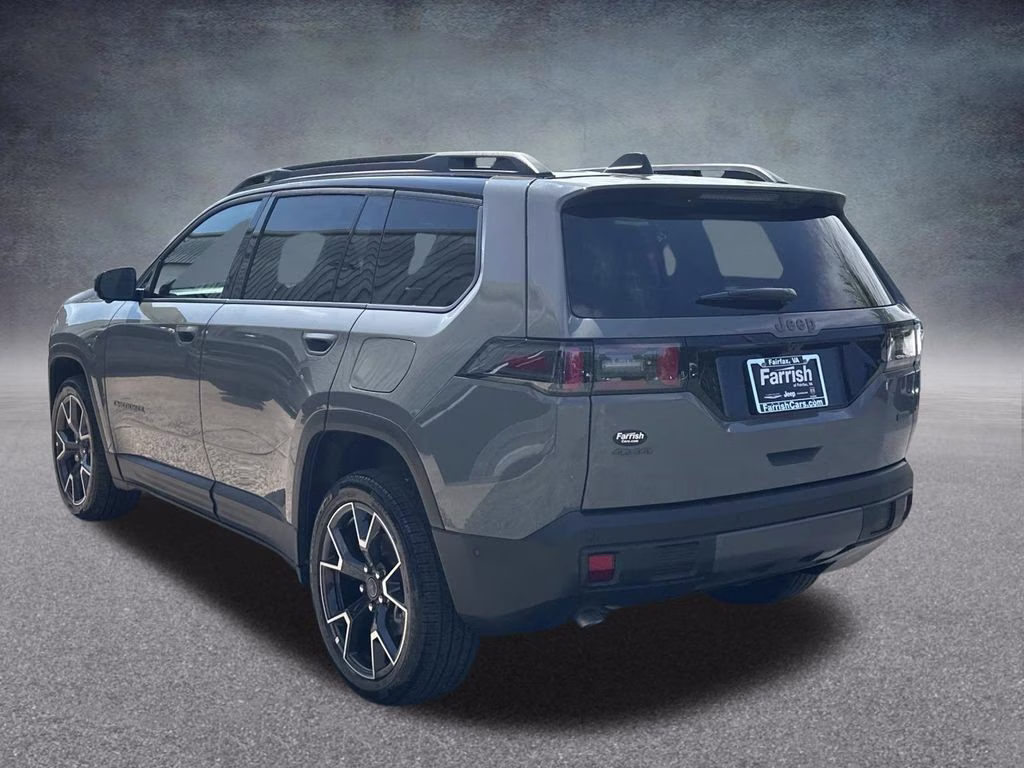2026 Sting-Gray Clearcoat Jeep Cherokee Overland 4X4 SUV